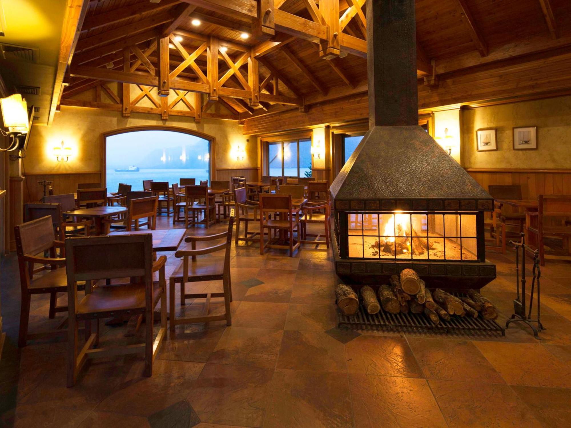 Loberias Del Sur Hotel Puerto Chacabuco Exterior photo